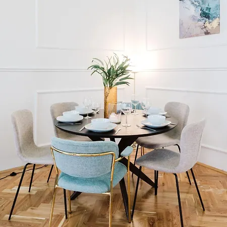 Days - Two-bedroom With Work Space And Ac In Vinohrady Apartmán Praha